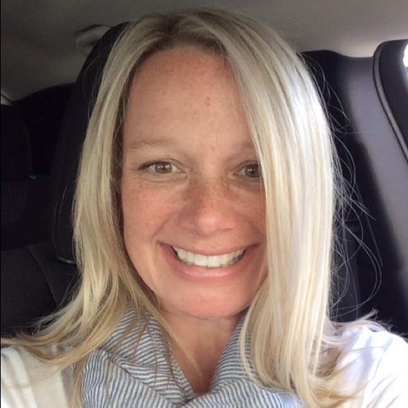 Meet your Posher, Susan - Picture 1 of 2